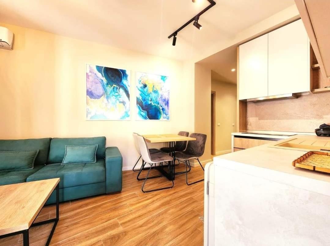 Joanna Suites Саранда Екстер'єр фото