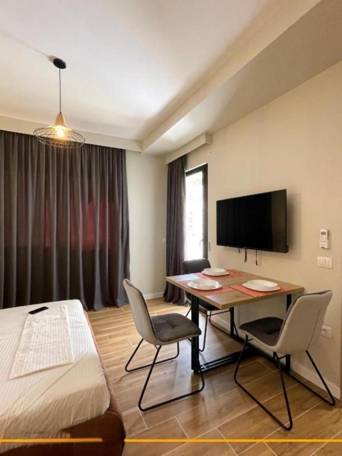 Joanna Suites Саранда Екстер'єр фото